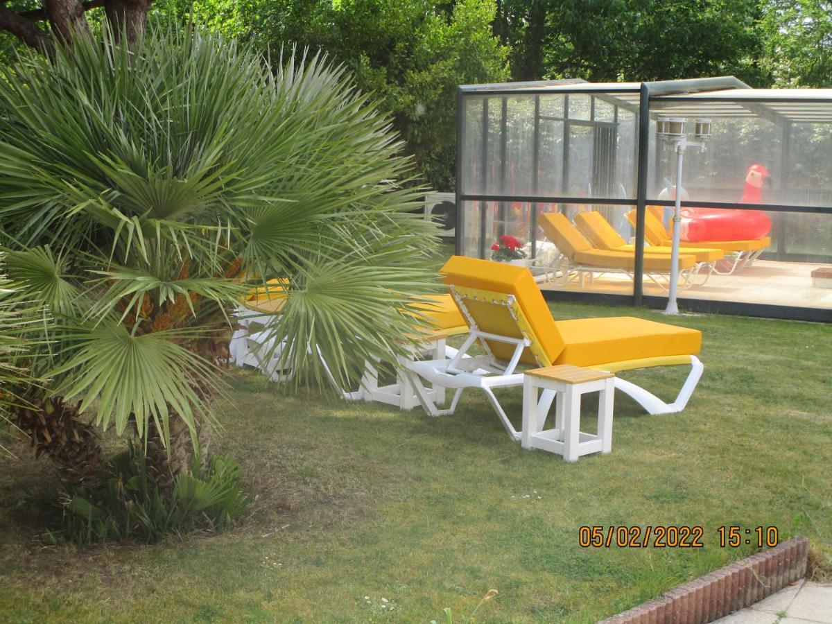 Bed and Breakfast Locatlantique Aytré Exterior foto